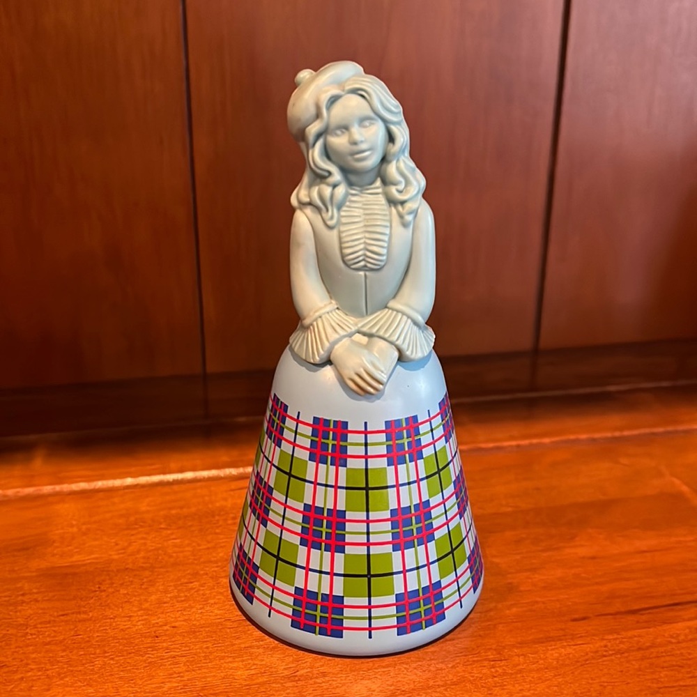 VINTAGE Avon Scottish Lass